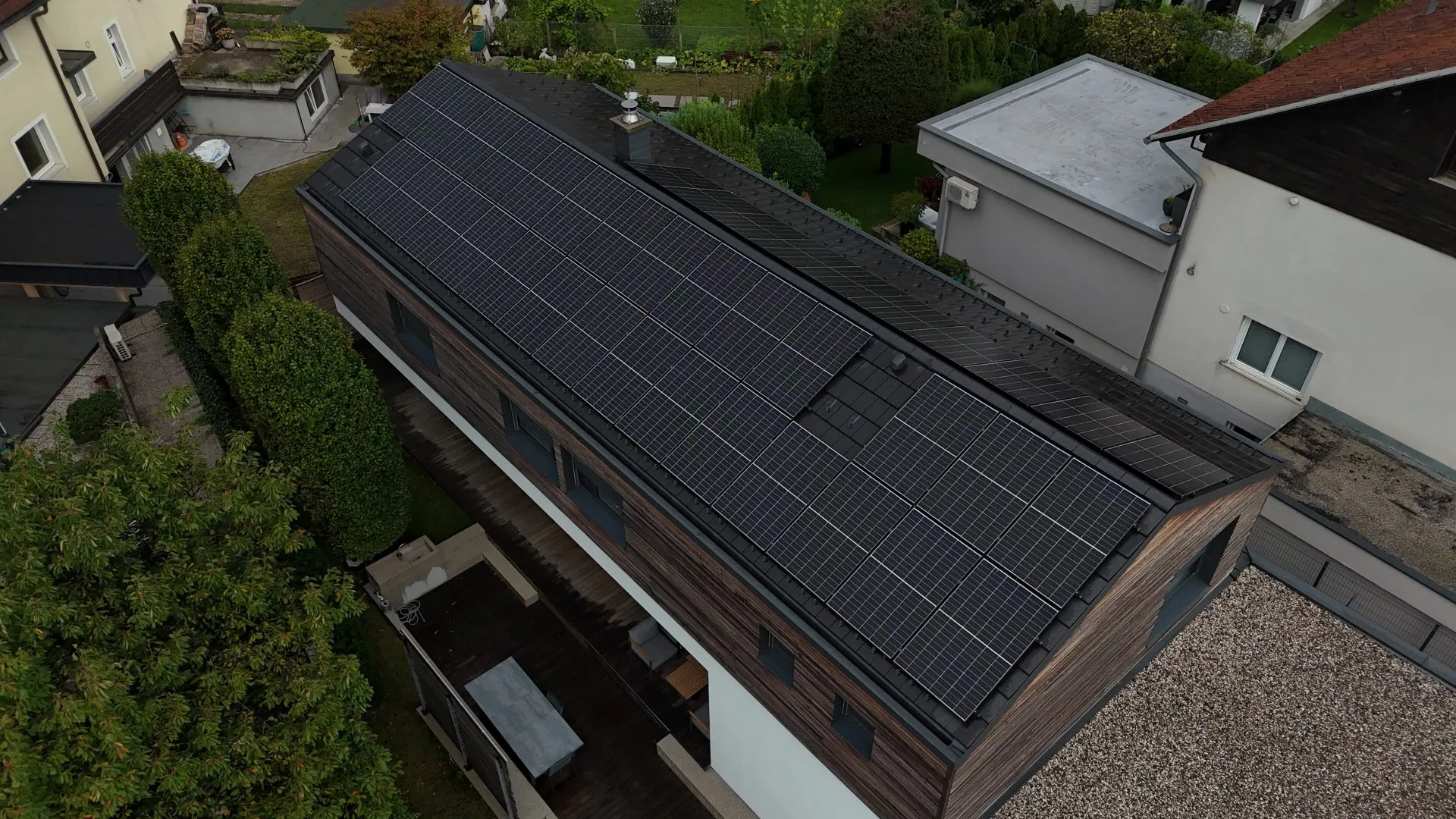 Hiša Ljubljana - Sončna elektrarna 16,15 kWp